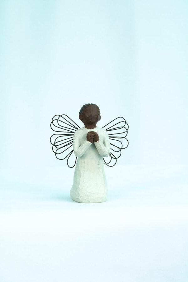 angel figurine with wire wings, praying hands, front