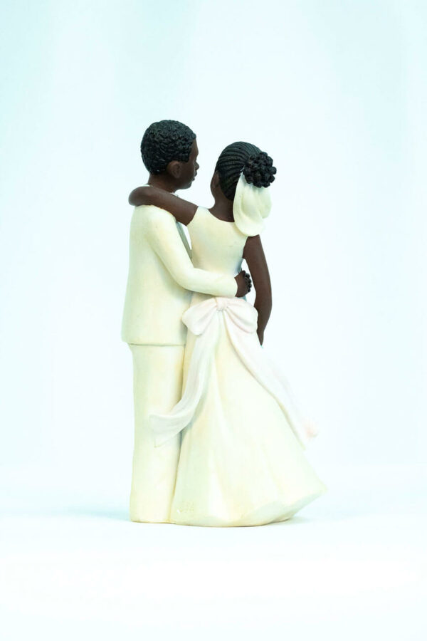 wedding couple figurine, dancing bride and groom in white, back